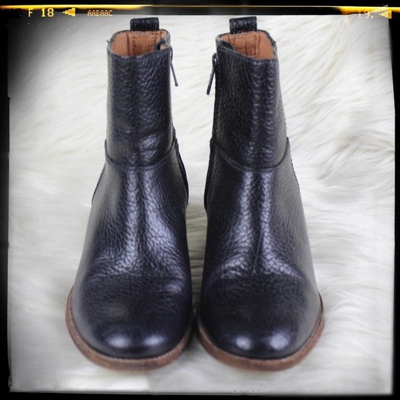 Madewell Perrie Pebbled Ankle Boot Booties SHOES 6 - Picture 2 of 9